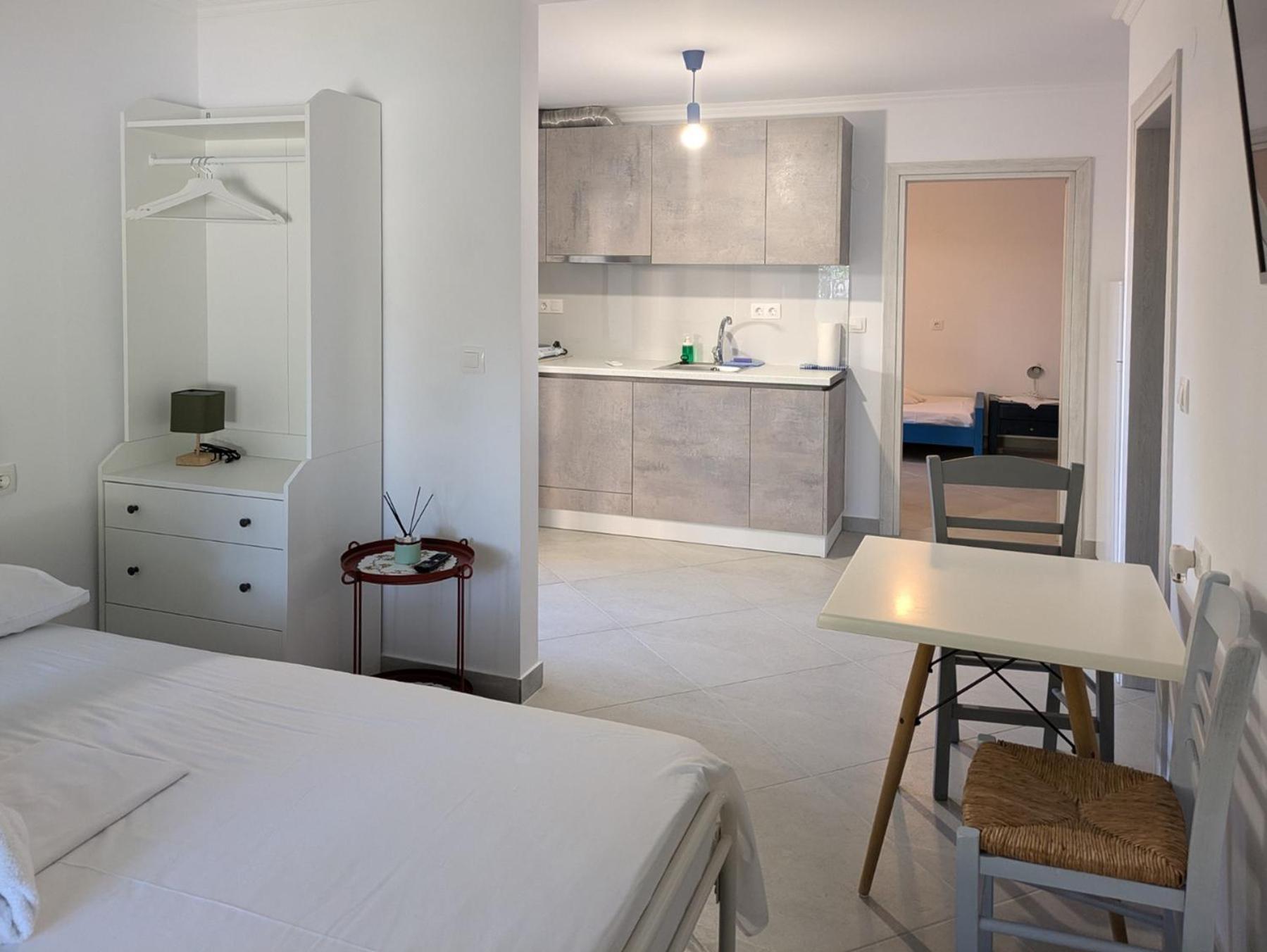 Melina Apartments 니키티 외부 사진